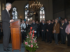 Bürgermeister Dr. Henning Scherf begrüßt die Gäste des Neujahrsempfangs in der Oberen Rathaushalle.