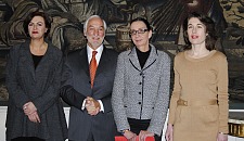 Die Preisträgerin Andrea Grill zusammen mit Staatsrätin Carmen Emigholz, Staatssekretär a.D. Michael Sieber und Dr. Daniela Strigl (v.r.n.l.)