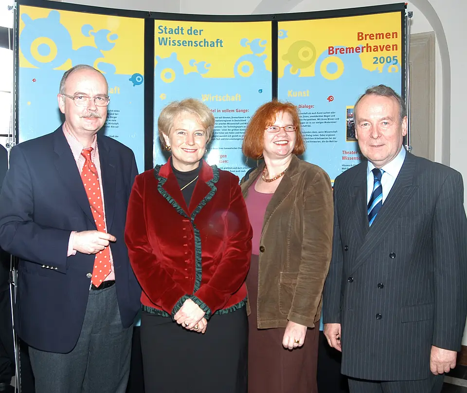 BMG-Gesch&auml;ftsf&uuml;hrer Klaus Sondergeld, Kulturstaatsrat Elisabeth Motschmann, Sozialsenatorin Karin R&ouml;pke und B&uuml;rgermeister a.D. Hartmut Perschau.