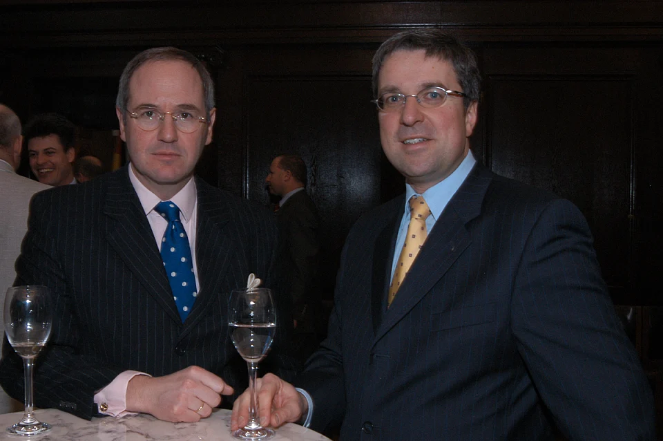 Der Pr&auml;ses der Handelskammer Bremen Dr. Patrick Wendisch und Handelskammer-Hauptgesch&auml;ftsf&uuml;hrer Dr. Matthias Fonger 