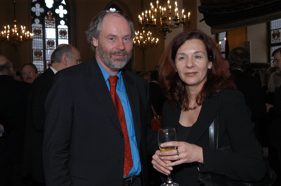 Der Pr&auml;sident des Oberverwaltungsgerichts Matthias Stauch und der Dekanin f&uuml;r den Fachbereich Rechtswissenschaften Prof. Dr. Edda We&szlig;lau 