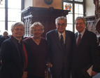 Zwei Bürgermeister und Ehefrauen: Christine Koschnick, Luise Morgenthal, Hans Koschnick und Jens Böhrnsen.