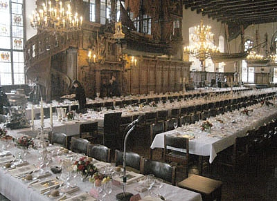 Festlich eingedeckt : Die Obere Halle des Bremer Rathauses.