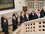 Gang über die Festtreppe in das Bremer Rathaus