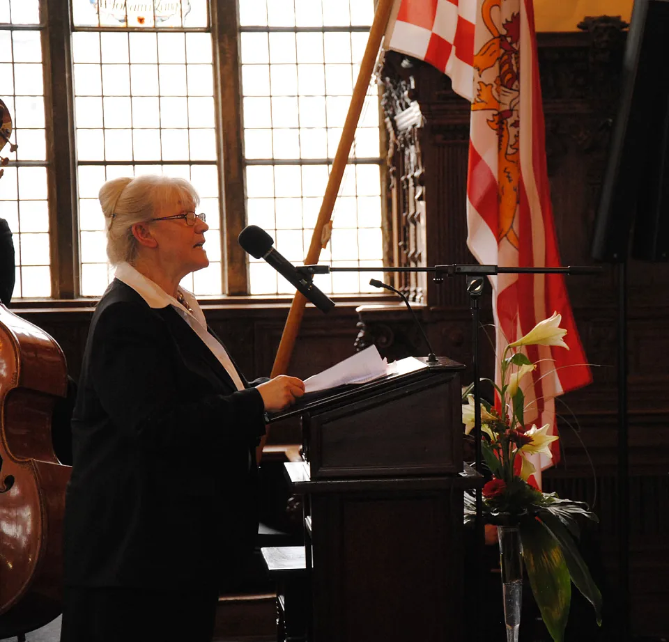 Dr. Rosemarie Wilcken h&auml;lt die Festrede beim Neujahrsempfang 2013