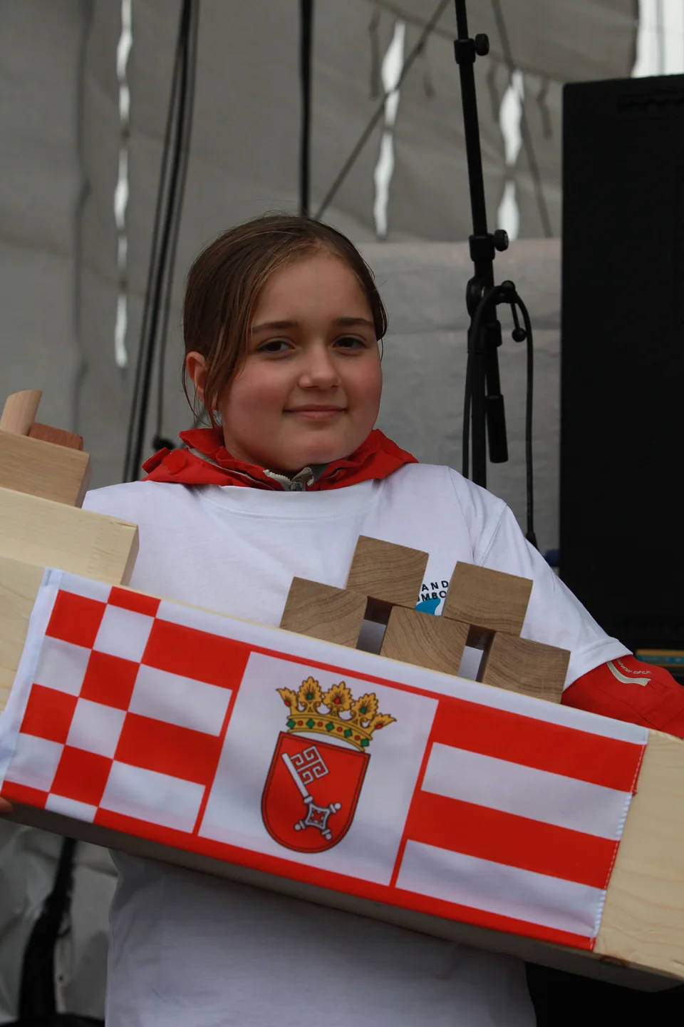 Das Bremer Holzschiff wurde pr&auml;sentiert von der Sch&uuml;lerin Pia Sophie B.                          