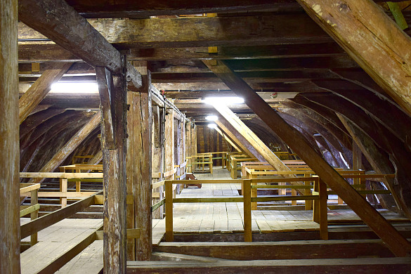 Der Dachboden des alten Rathauses