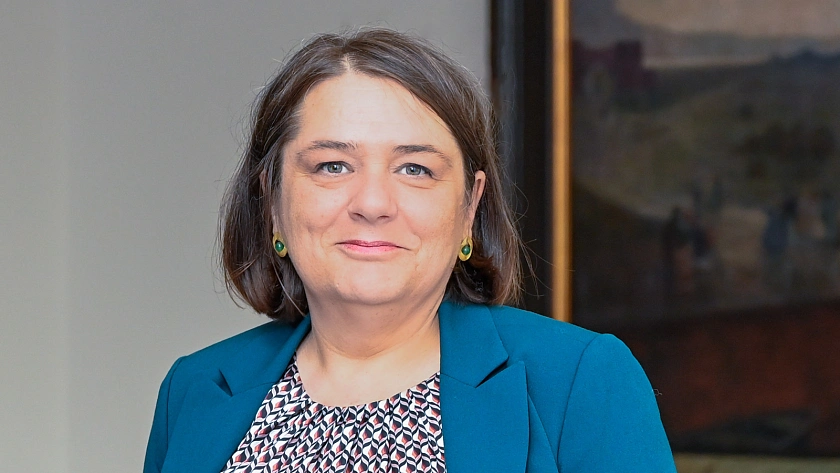 Portrait von Senatorin Henrike Müller