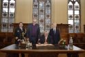Captán Camilo Mauricio Gutiérrezin, Bürgermeister Andreas Bovenschulte, Botschafter Hans Peter Knudsen Quevedo und Honorarkonsul Klaus Müller-Leiendecker.