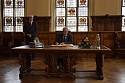 Eintrag in das Goldene Buch: Bürgermeister Bovenschulte und Argentiniens Botschafter Petro Raúl Villagra Delgado; Foto: Senatspressestelle