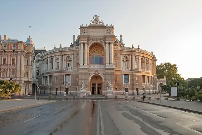 Blick auf ein Gebäude in Odesa