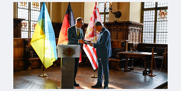 Ordensverleihung an Jan-Oliver Buhlmann