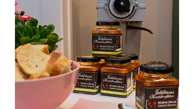 Senatsmarmelade zum 50-jährigen Städtepartnerschaftsjubiläum Danzig und Bremen im Martinshof City Shop